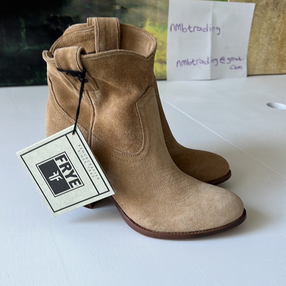 Frye sueded safari brown leather 7M Cuban heel ankle hi cowboy boots